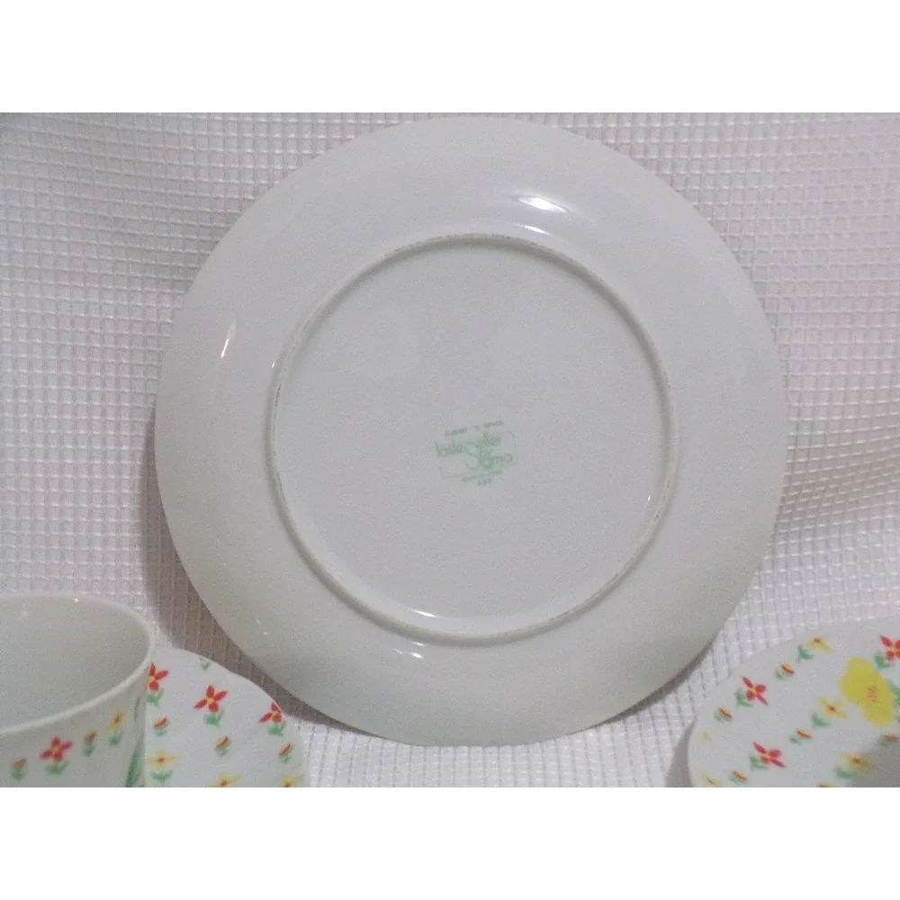 Sugar & Spice Japanese Luncheon Set Daisy Bright Wht Yellow Flower Service for 4